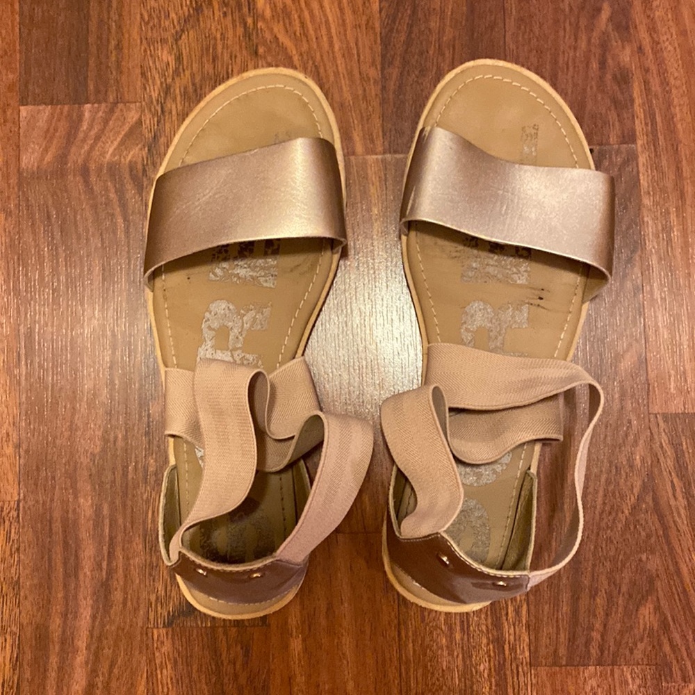 Sorel rose gold sandals